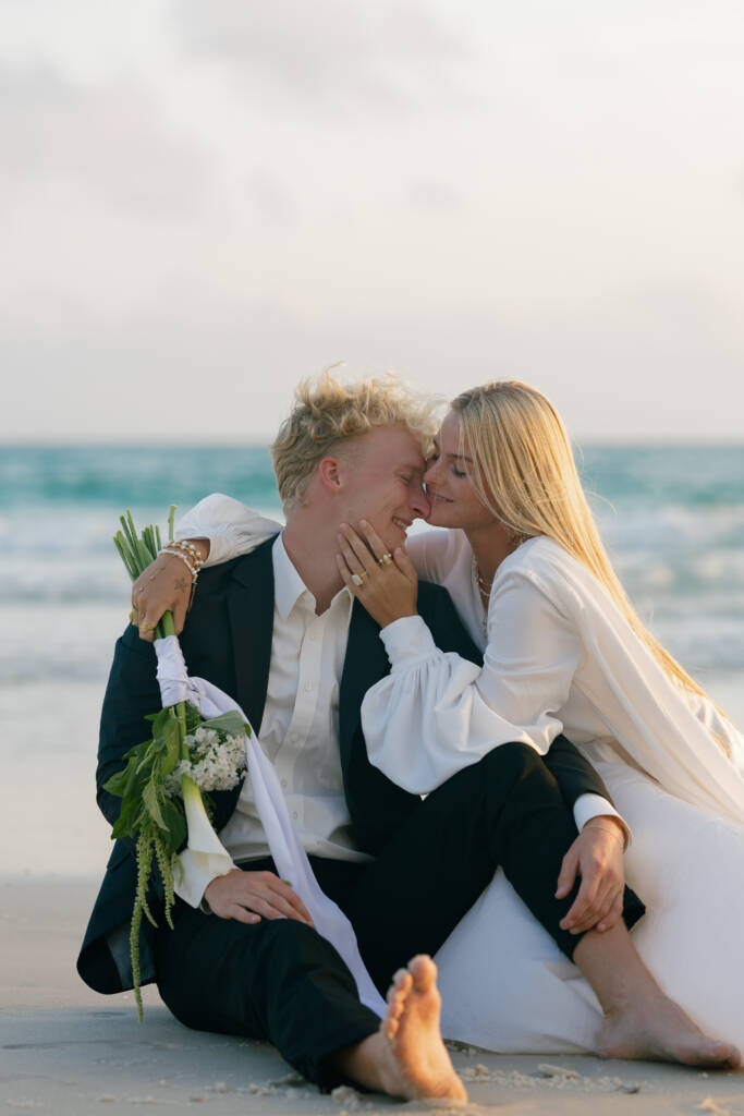 Engagement and wedding photographer Naples FL