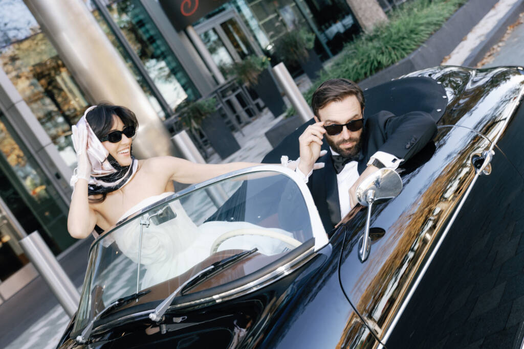 antque car porsche wedding photo florida